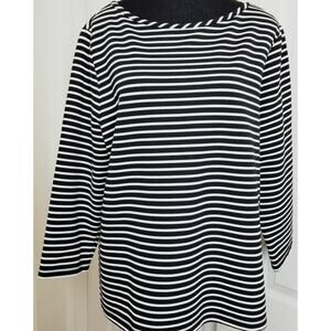 NWOT's-Chicos Black & White Tunic Pullover 3/4 Sleeve Boat Neck Size 2 (US L-12)
